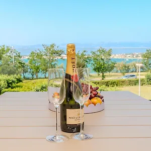 Aenona Sea View Apartament
