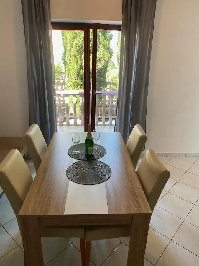 Apartment Apartmani Nika Bibinje